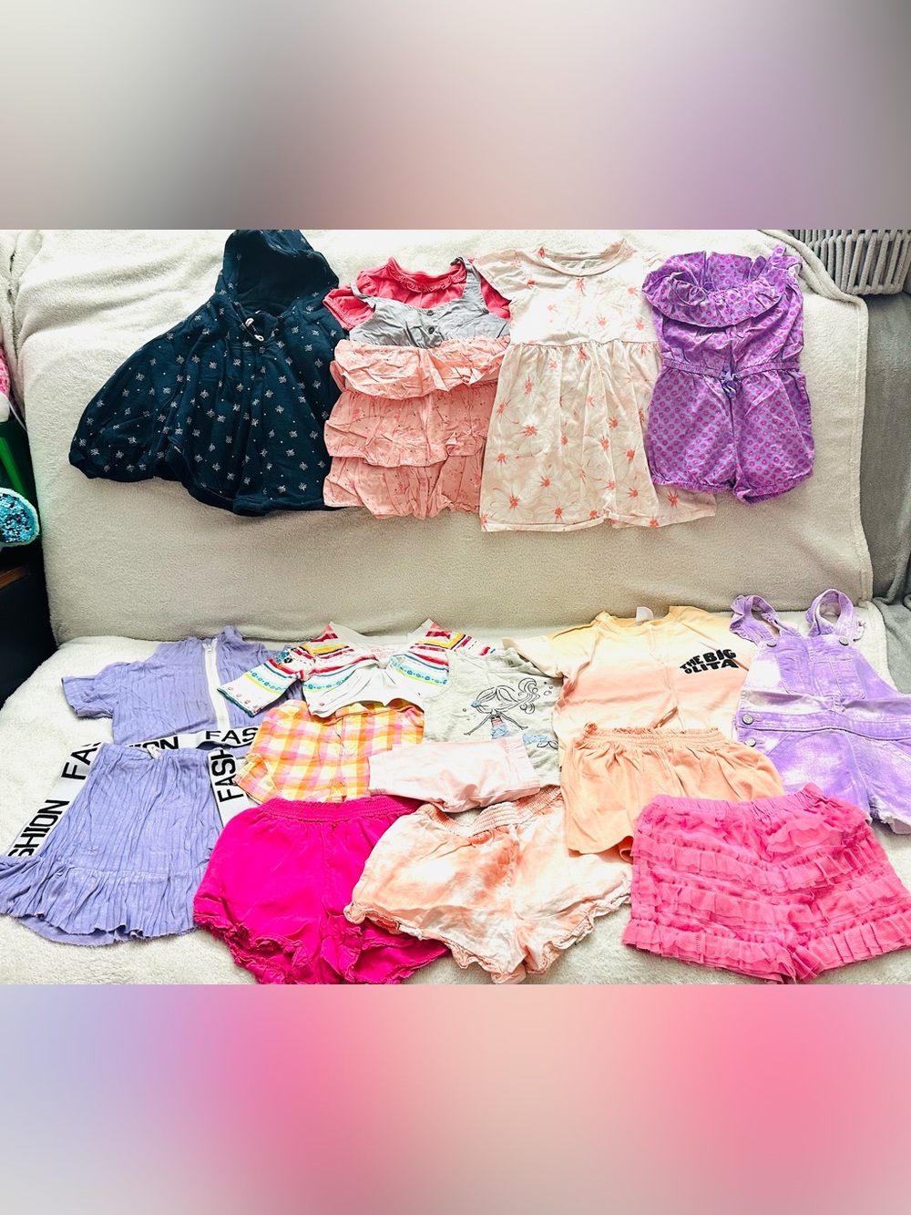 Girls Huge Lot Clothes size 4T Years Zara,Gap,Disney Excellent Condition